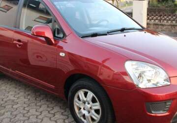 Kia Carens 202.150 km 1.990 &euro; Nauort 56237