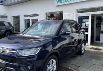 SsangYong Tivoli 13.980 km 17.950 &euro; Straßenhaus 56587