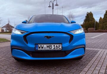 Ford Mustang Mach-E 66.000 km 29.000 &euro; Ebernhahn 56424