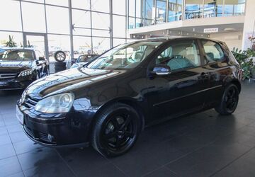VW Golf 100.598 km 4.999 &euro; Lahnstein 56112