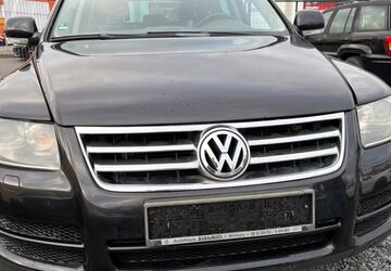 VW Touareg 225.700 km 2.650 &euro; Ochtendung 56299