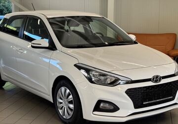 Hyundai i20 74.000 km 9.900 &euro; Brey 56321