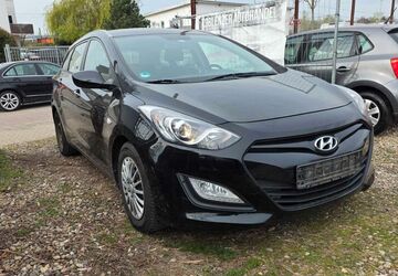 Hyundai i30 150.000 km 5.990 &euro; Koblenz 56070