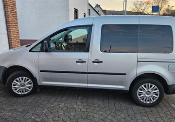 VW Caddy 322.200 km 3.750 &euro; Spay 56322