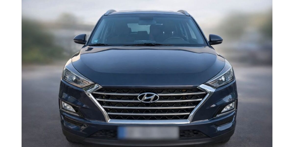 Hyundai TUCSON 64.028 km 14.859 &euro; Montabaur 56410