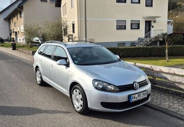VW Golf 262.699 km 3.400 &euro; Remagen 53424