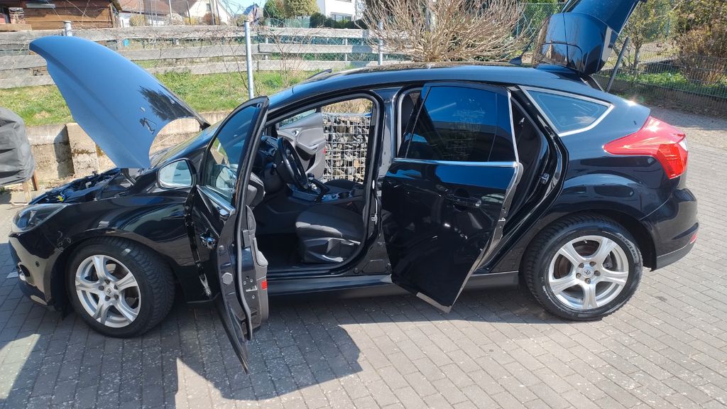 Ford Focus 159.500 km 6.800 &euro; Nauort 56237