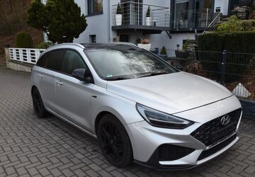 Hyundai i30 112.000 km 14.900 &euro; Trimbs 56753