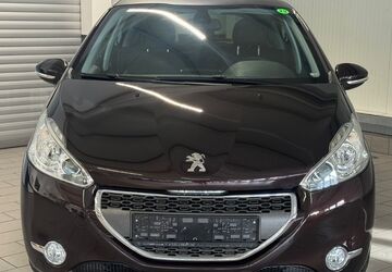 Peugeot 208 98.000 km 6.990 &euro; Brey 56321