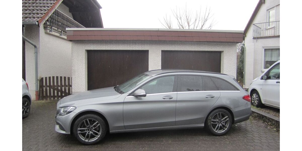 Mercedes-Benz C 200 145.380 km 13.990 &euro; Neuwied 56567