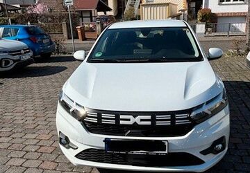 Dacia Sandero 16.000 km 12.100 &euro; Erpel 53579