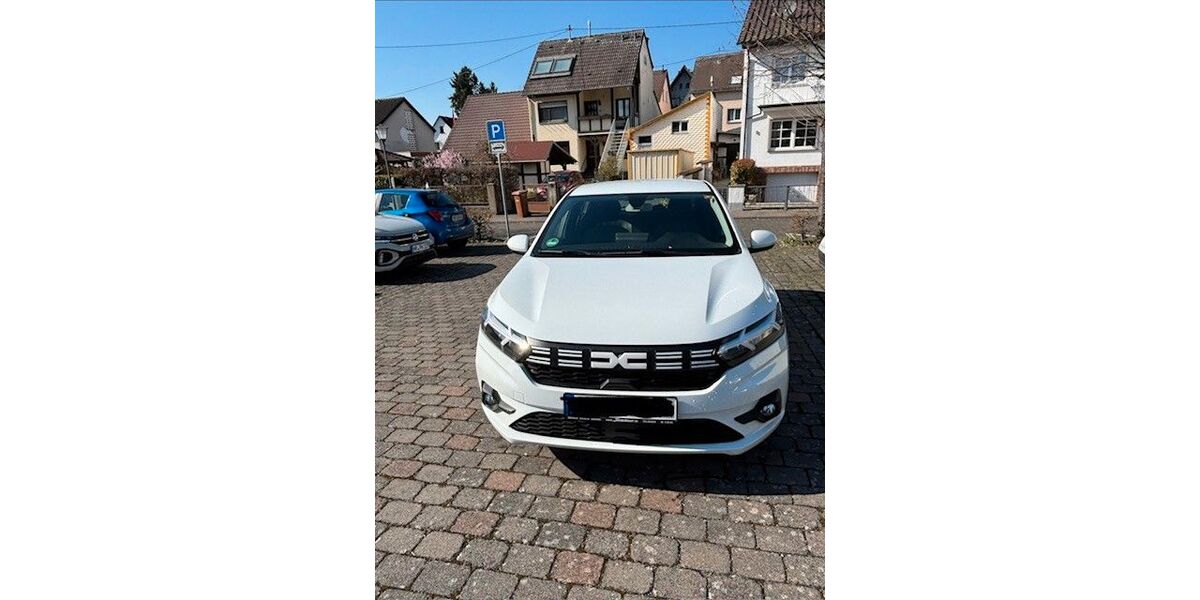 Dacia Sandero 16.000 km 12.100 &euro; Erpel 53579