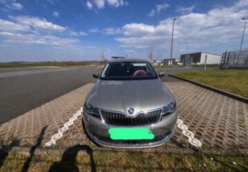 Skoda Rapid 82.651 km 12.000 &euro; Andernach 56626