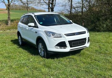 Ford Kuga 68.070 km 15.300 &euro; Lehmen 56332