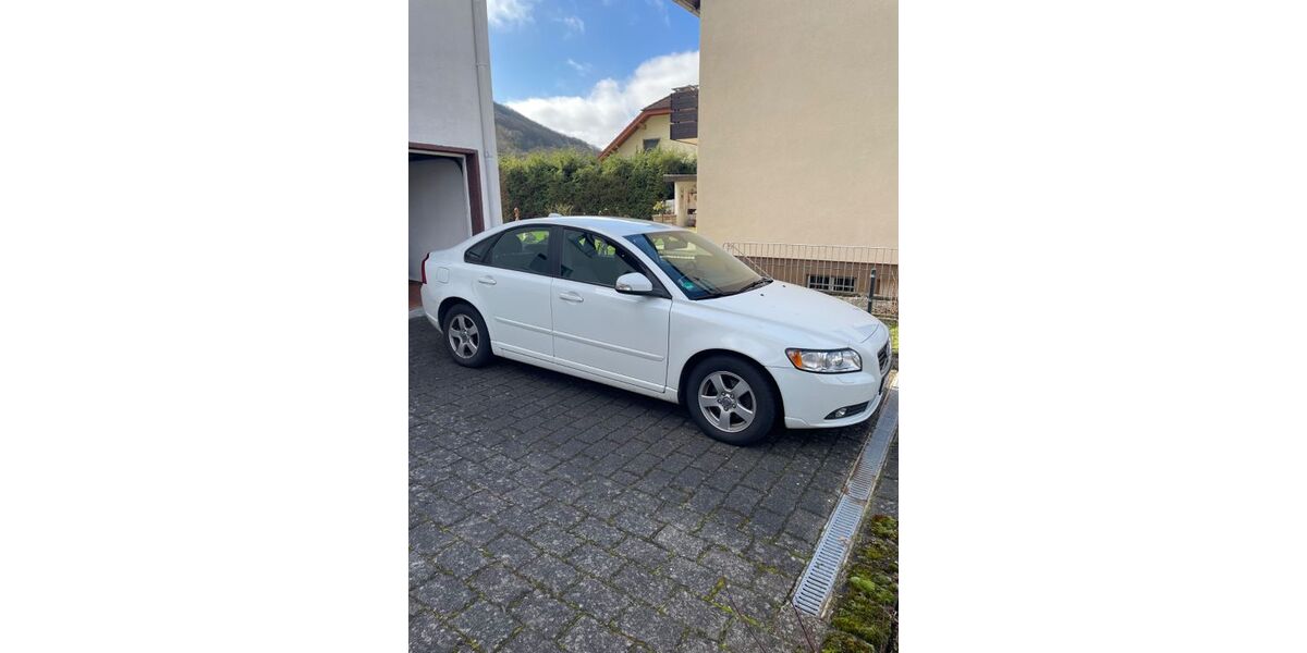 Volvo S40 159.000 km 7.200 &euro; Osterspai 56340