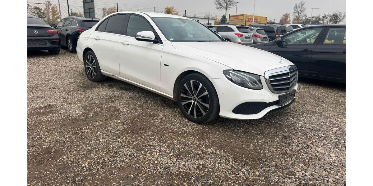 Mercedes-Benz E 300 320.000 km 14.900 &euro; Koblenz OT Neuendorf 56070