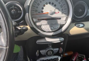 Mini ONE 167.454 km 2.900 &euro; Neuwied 56564