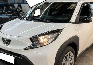 Toyota Aygo (X) 1.650 km 16.690 &euro; Oberwinter 53424