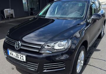 VW Touareg 183.000 km 20.000 &euro; Gackenbach 56412