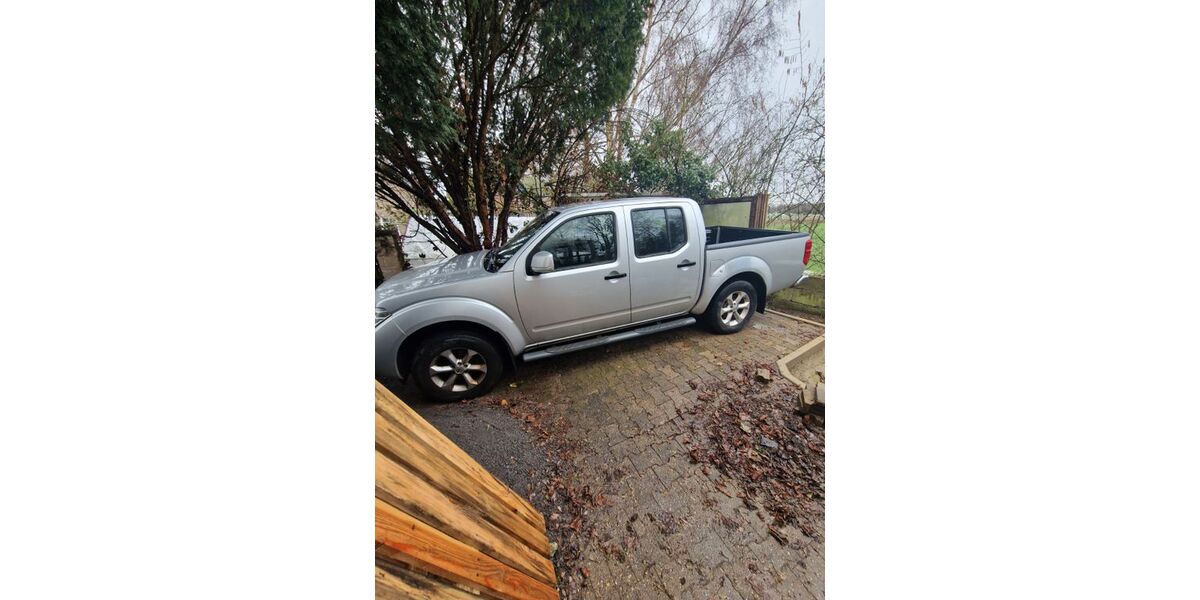 Nissan NP 300 380.001 km 9.500 &euro; Mertloch 56753