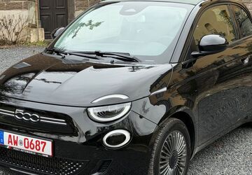 Fiat 500e 33.500 km 18.950 &euro; Brohl Lützing 56656