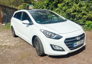 Hyundai i30 79.000 km 10.900 &euro; Neuwied 56566