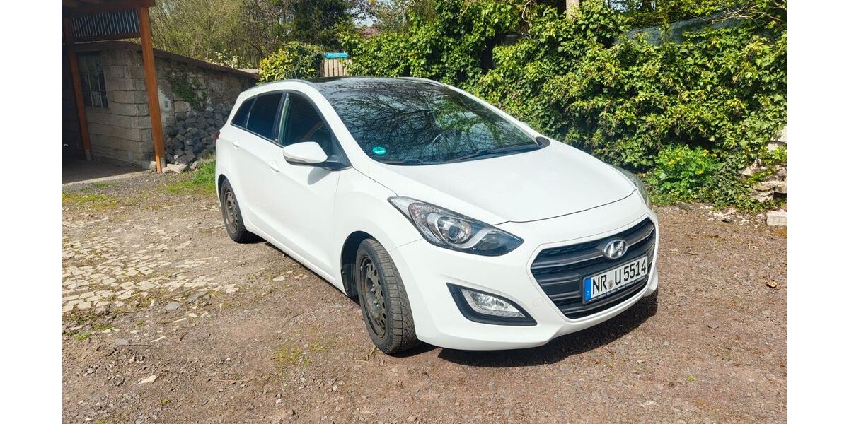 Hyundai i30 79.000 km 11.989 &euro; Neuwied 56566