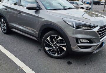 Hyundai TUCSON 115.500 km 17.100 &euro; Neuwied 56564