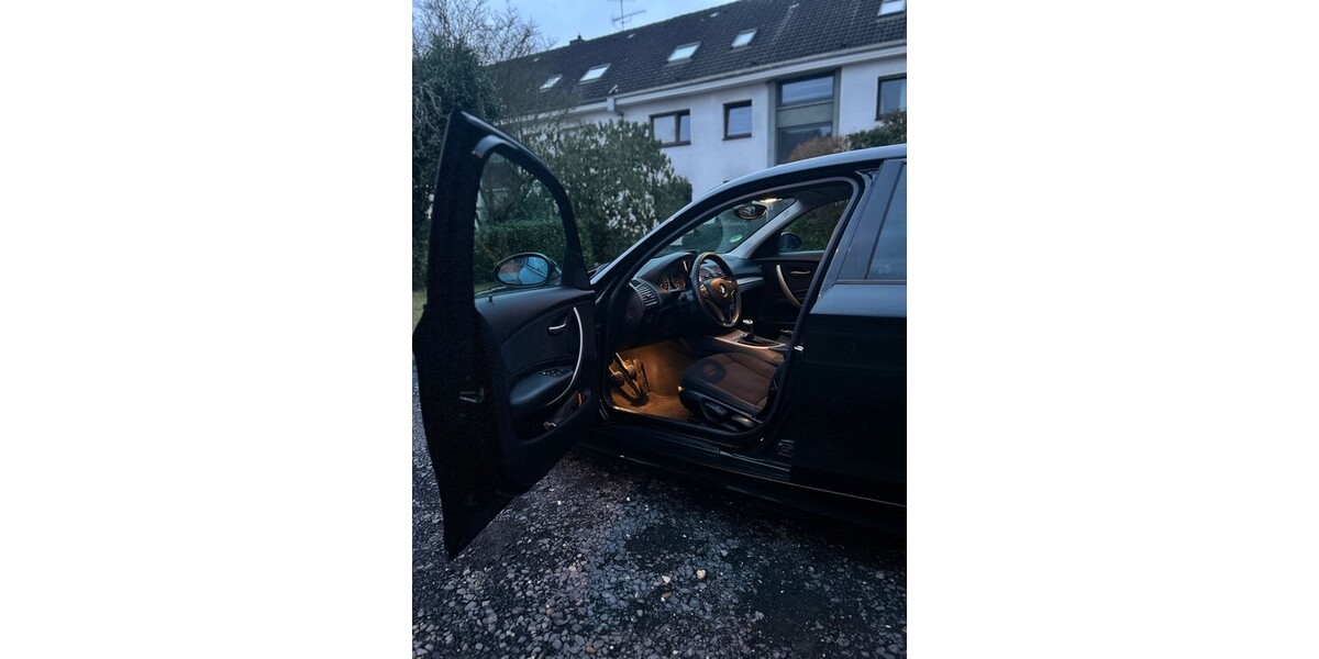 BMW 1er 282.444 km 3.700 &euro; Bad Honnef 53604