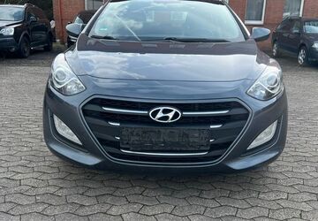 Hyundai i30 189.000 km 5.450 &euro; Andernach 56626