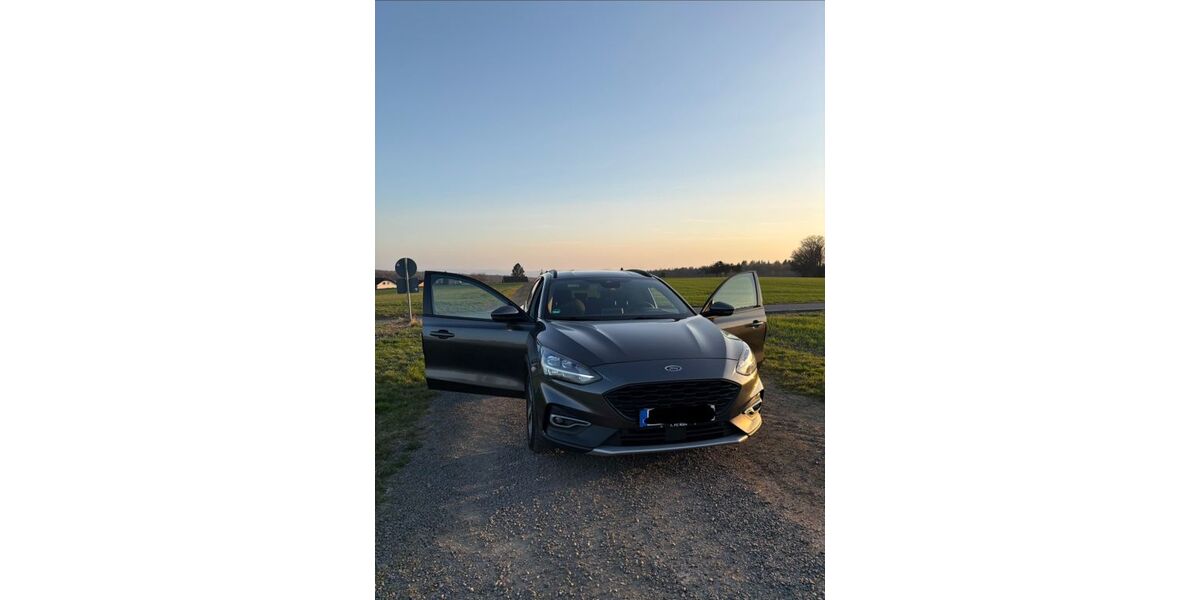 Ford Focus 109.000 km 15.490 &euro; Hardert 56579