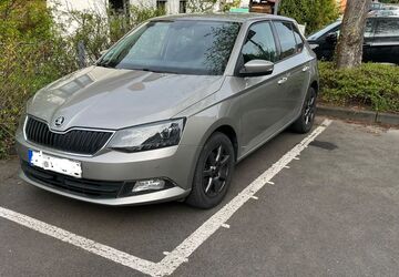 Skoda Fabia 124.000 km 9.700 &euro; Andernach 56626
