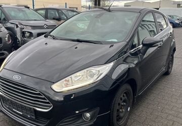 Ford Fiesta 228.000 km 1.990 &euro; Halsenbach 56283