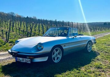 Alfa Romeo Spider 208.000 km 14.800 &euro; Bad Neuenahr 53474