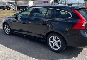 Volvo V60 315.000 km 3.790 &euro; Mayen 56727