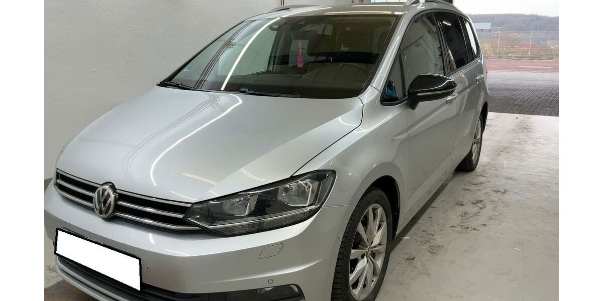 VW Touran 108.000 km 17.990 &euro; Oberwinter 53424