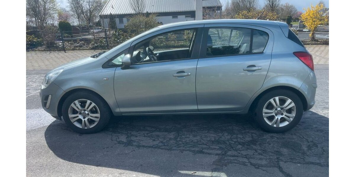 Opel Corsa 310.000 km 1.699 &euro; Siershahn 56427