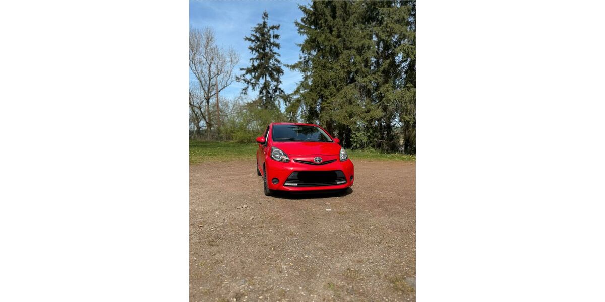 Toyota Aygo (X) 90.000 km 4.500 &euro; Lonnig 56295