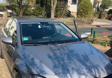 VW Golf 107.000 km 12.300 &euro; Bad Honnef 53604