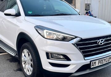 Hyundai TUCSON 128.000 km 14.490 &euro; Andernach 56626