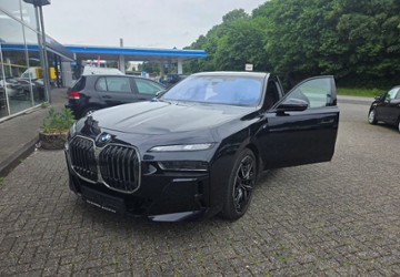 BMW 740 48.132 km 79.950 &euro; Unkel 53572