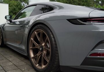 Porsche 992 2.170 km 181.500 &euro; Neuwied 56566