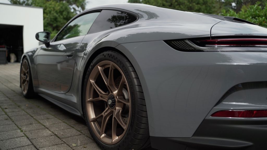 Porsche 992 2.170 km 181.500 &euro; Neuwied 56566