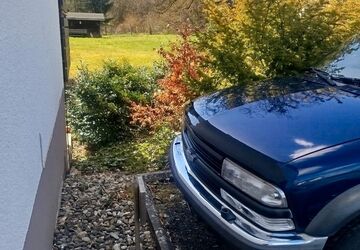 Chevrolet Blazer 358.000 km 1.400 &euro; Steimel 57614