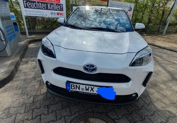 Toyota Yaris Cross 49.300 km 24.400 &euro; Staudt 56424