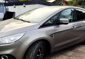 Ford S-Max 158.700 km 11.600 &euro; Breitscheid 53547
