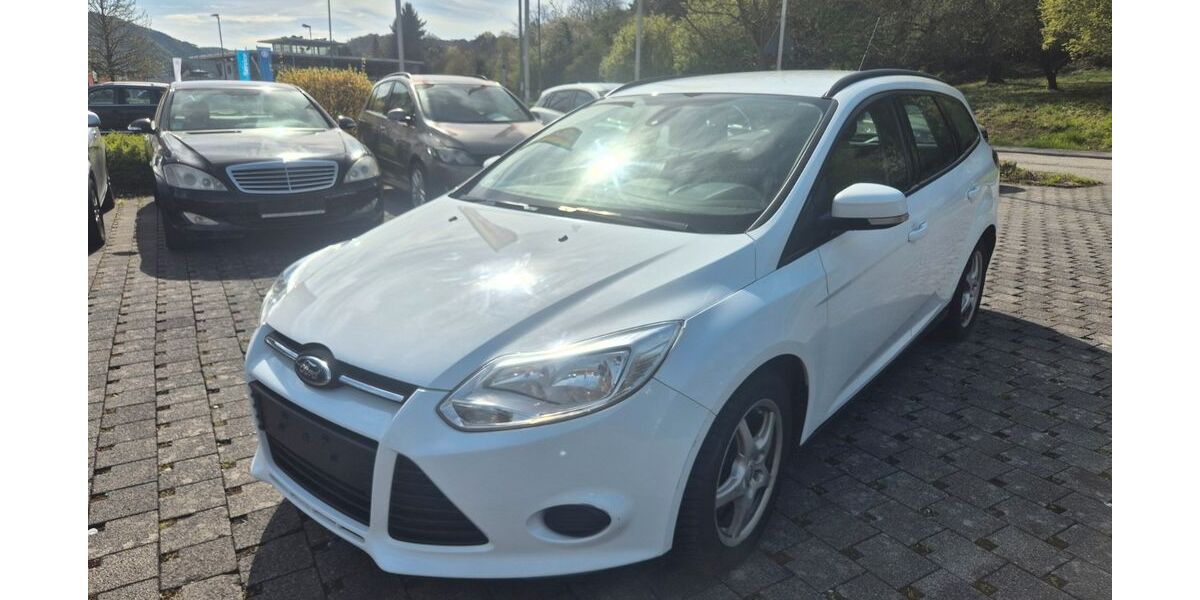 Ford Focus 272.000 km 1.990 &euro; Boppard/Bad Salzig 56154
