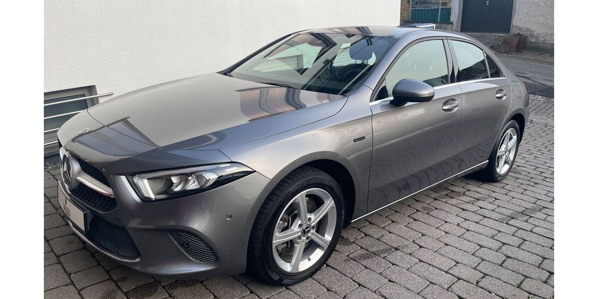 Mercedes-Benz A 250 95.000 km 20.600 &euro; Brachtendorf 56761