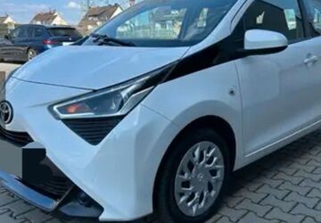 Toyota Aygo (X) 55.300 km 10.900 &euro; Urbar 56182