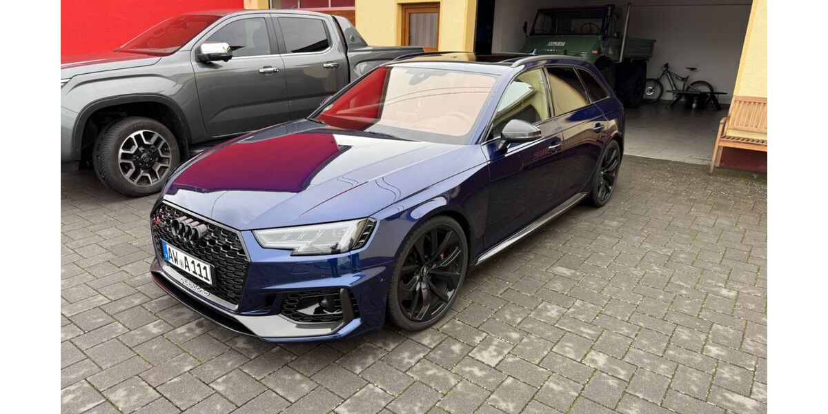 Audi RS4 75.400 km 54.900 &euro; Bad Breisig 53498